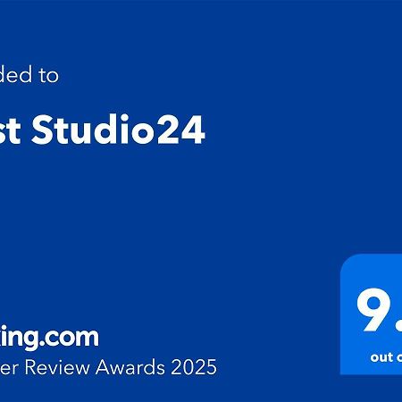 First Studio24 ブラショフ エクステリア 写真